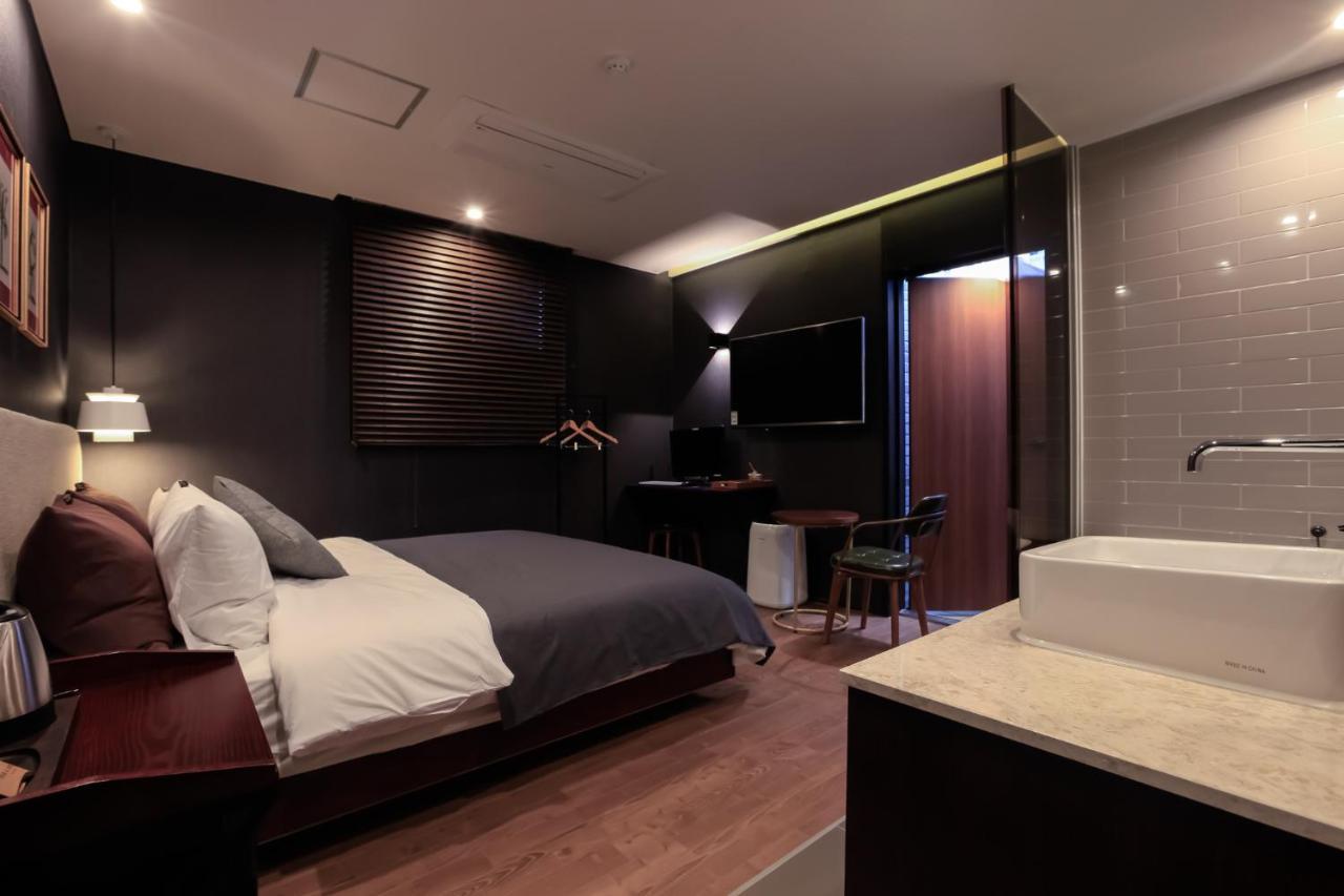 Brown-Dot Hotel Yangjeong Puszan Kültér fotó