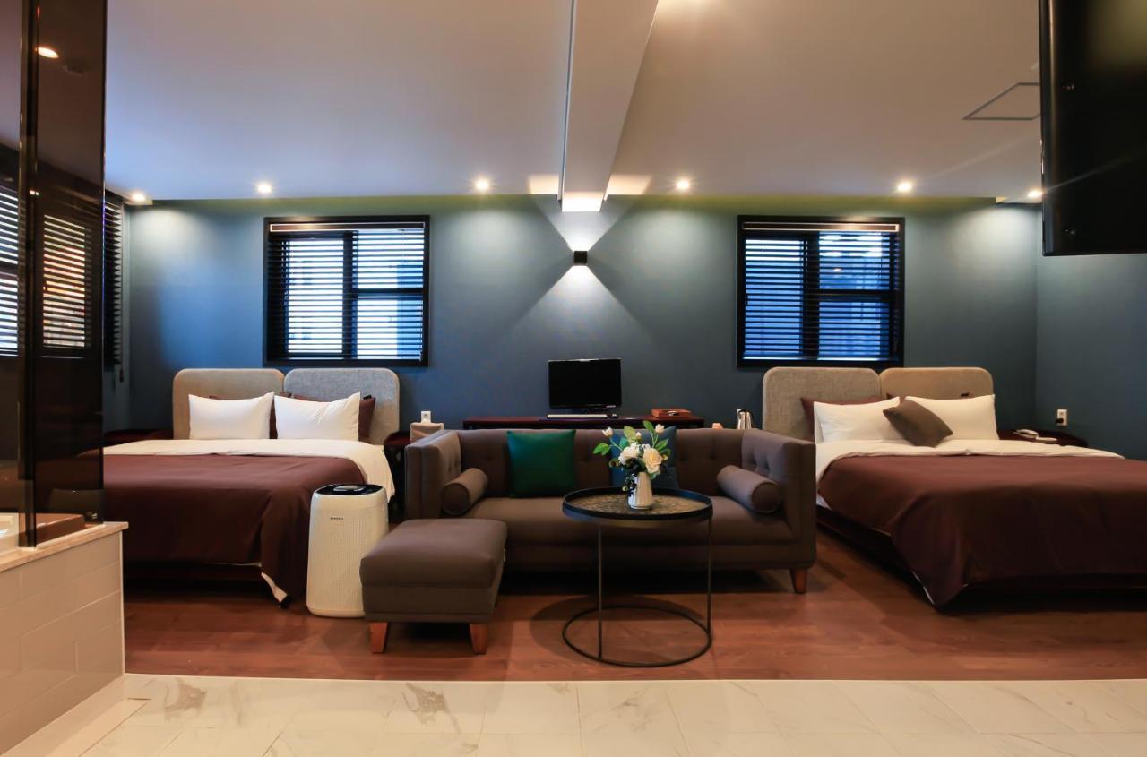 Brown-Dot Hotel Yangjeong Puszan Kültér fotó